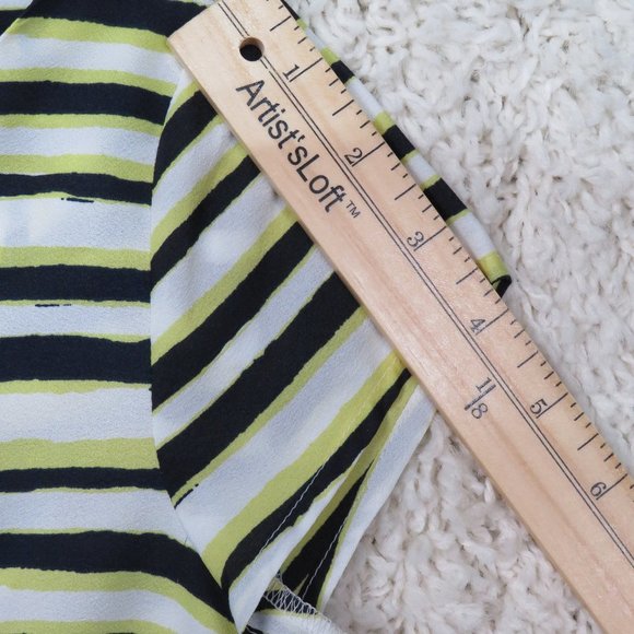 LOFT*‎ Women's Short Sleeve Boat Neck Pullover Blouse Size XXSP~ 1/4 Button Back - Picture 8 of 8